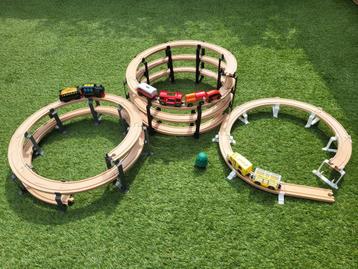 Houten treinbaan brug spiraal pilaren (Ikea, Brio, Lidl, ..) beschikbaar voor biedingen