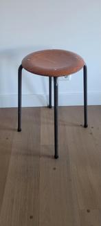 Vintage/retro schoolkrukkes (totaal 18 stuks), Ophalen