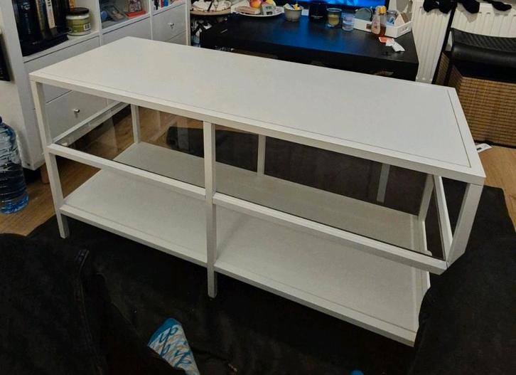 IKEA Vittsjö TV-meubel wit, Huis en Inrichting, Kasten | Televisiemeubels, Zo goed als nieuw, Minder dan 100 cm, 100 tot 150 cm