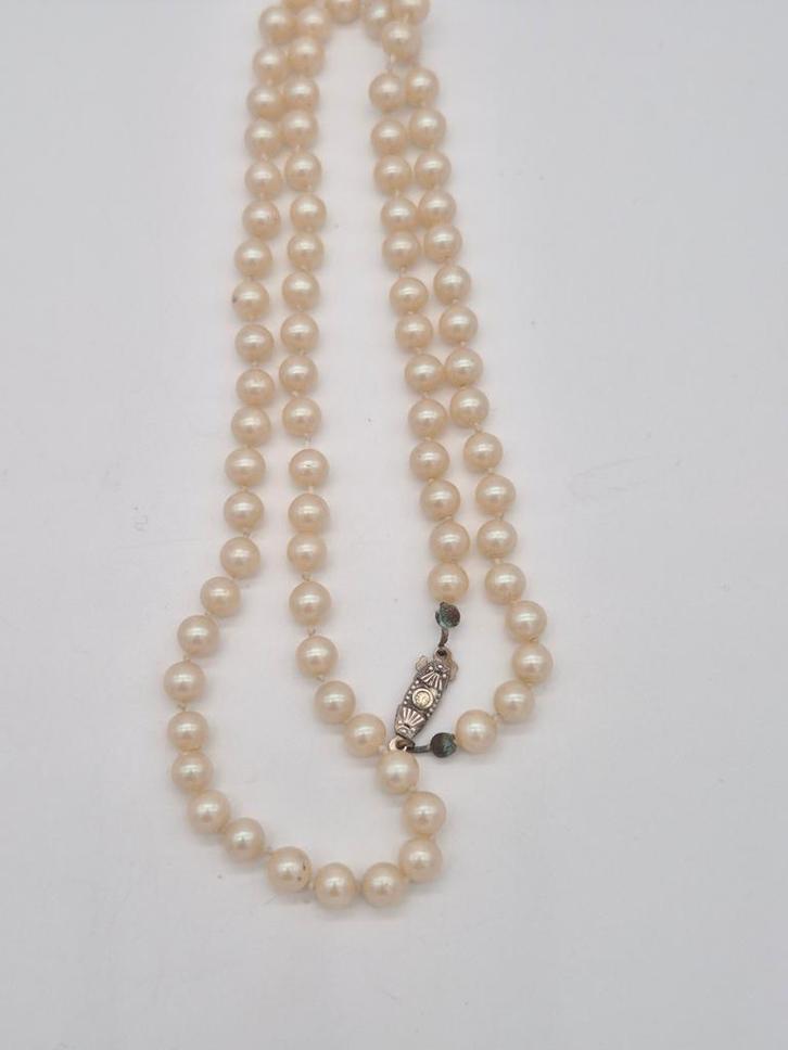 Oude parelketting met zilveren sluiting 61cm, Sieraden, Tassen en Uiterlijk, Kettingen, Gebruikt, Zilver, Wit, Verzenden
