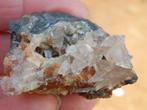 106 gram cerussiet op moeder gesteente € 6,00, Ophalen, Mineraal