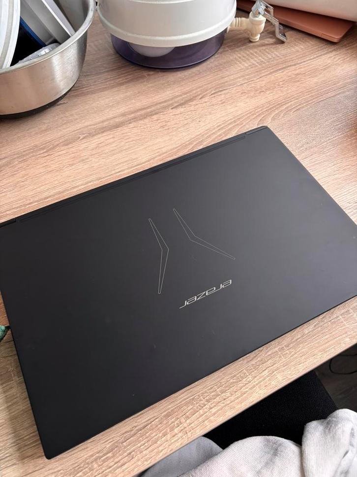 Medion Erazer Beast X25 Gaming Laptop, Computers en Software, Windows Laptops, Zo goed als nieuw, 17 inch of meer, SSD, 3 tot 4 Ghz