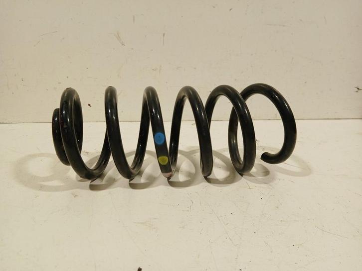 Schroefveer rechts achter Renault Clio, Auto-onderdelen, Ophanging en Onderstel, Renault, Gebruikt, Herkomst onderdeel bekend