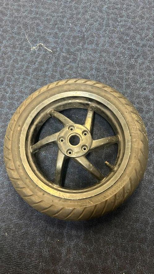 13 inch runner rst velg met band, Fietsen en Brommers, Brommeronderdelen | Scooters, Gebruikt, Piaggio, Overige typen, Ophalen of Verzenden