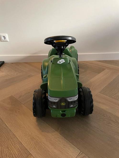 John Deere looptractor met trailer, Kinderen en Baby's, Speelgoed | Buiten | Voertuigen en Loopfietsen, Zo goed als nieuw, Ophalen
