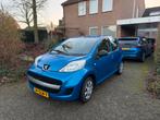 Peugeot 107 2011 origineel Nederlands, Voorwielaandrijving, Euro 5, Stof, Zwart