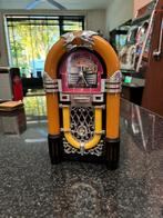 Mini jukebox klok, Verzamelen, Automaten | Jukeboxen, Overige merken, Ophalen of Verzenden, Zo goed als nieuw, 1970 tot heden