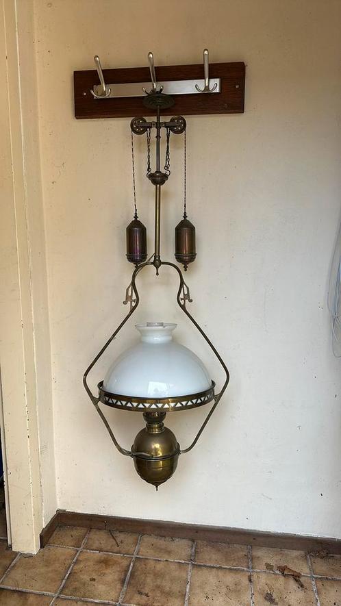 Antiek olielamp (nu elektrisch) Matador Brenner fitting, Huis en Inrichting, Lampen | Wandlampen, Gebruikt, Ophalen