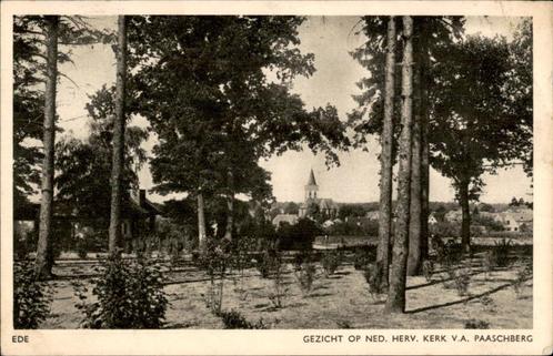 Ede gezicht op de N. H. Kerk v.a. Paaschberg st 1953, Verzamelen, Ansichtkaarten | Nederland, Gelopen, Gelderland, 1940 tot 1960