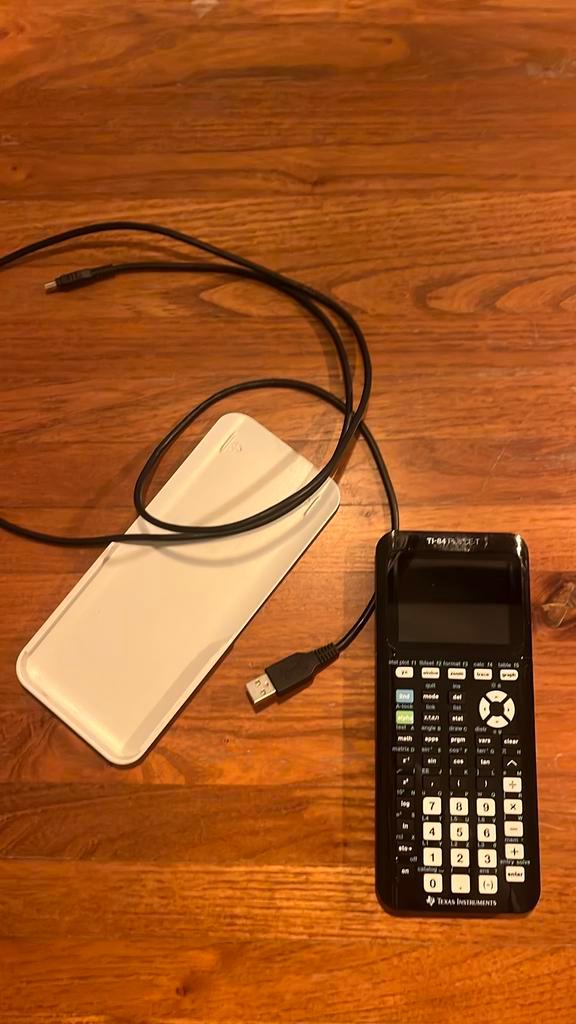 Grafische Rekenmachine TI-84 Plus CE-T Texas Instruments, Diversen, Rekenmachines, Zo goed als nieuw, Grafische rekenmachine, Ophalen of Verzenden