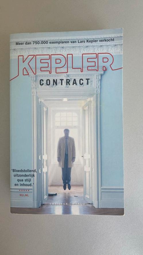 Lars Kepler - Contract, Boeken, Thrillers, Zo goed als nieuw, Nederland, Ophalen of Verzenden