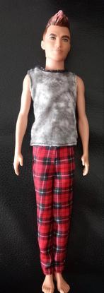 Zgan Ken Mattel Barbie Fashionista met originele kleding, Verzamelen, Ophalen of Verzenden, Zo goed als nieuw, Pop