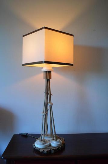 Staande schemerlamp beschikbaar voor biedingen