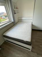 Twee persoons ikea bed 90 x 140 cm, Huis en Inrichting, Slaapkamer | Bedden, Wit, Tweepersoons, Zo goed als nieuw, Hout