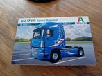 Bouwdoos en trucks  schaal 1:24, Ophalen, Zo goed als nieuw, Bus of Vrachtwagen, Overige merken