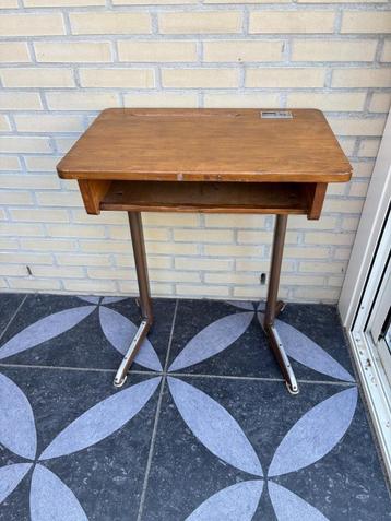schoolbank tafel authentiek antiek oud vintage beschikbaar voor biedingen