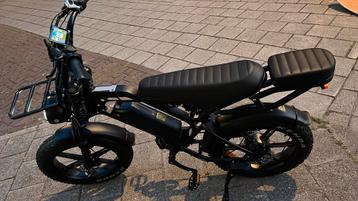 Fatbike  model V18splinternieuw in doos ongebruikt!! beschikbaar voor biedingen