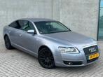 Grijze Audi A6 2.4 V6 Sedan 177PK Benzine/Leer/Airco/Navi!, Auto's, Audi, Voorwielaandrijving, Bedrijf, Grijs, 1500 kg