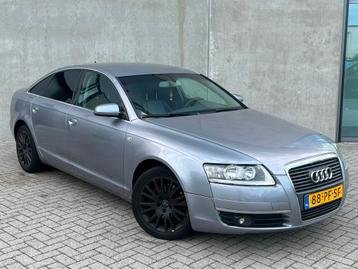 Grijze Audi A6 2.4 V6 Sedan 177PK Benzine/Leer/Airco/Navi! beschikbaar voor biedingen