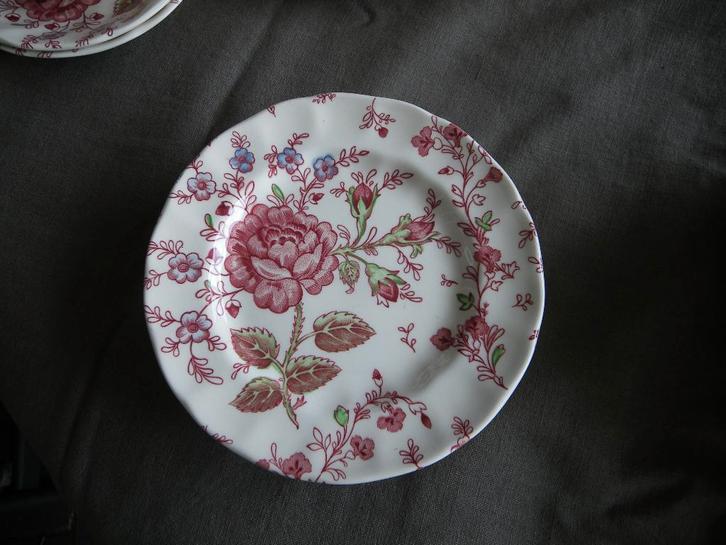 Johnson Brothers/Bros ROSE CHINTZ  Gebaksbordjes 15½ cm, Huis en Inrichting, Keuken | Servies, Zo goed als nieuw, Bord(en), Overige stijlen