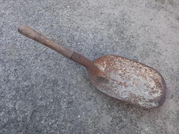 Kolenschep (vintage/antiek) beschikbaar voor biedingen