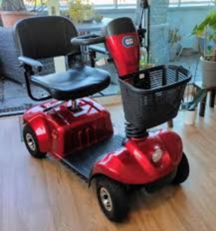 Zéér mooie en jonge scootmobiel !!!, Diversen, Brommobielen en Scootmobielen, Zo goed als nieuw, Vermeiren, 46 km of meer, 11 t/m 15 km/u