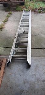 Uitschuifbare ladder, Doe-het-zelf en Verbouw, Ladders en Trappen, Gebruikt, Ophalen of Verzenden, Ladder, Opvouwbaar of Inschuifbaar