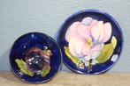 Zeldzame Walter Moorcroft Pansy schaaltjes (2x), Antiek en Kunst, Antiek | Keramiek en Aardewerk, Ophalen