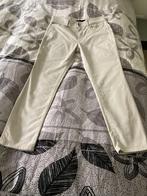 Marc Cain 5-pocketjeans lichtgrijs. Maat 3 (38/40)., Ophalen of Verzenden, Zo goed als nieuw, W30 - W32 (confectie 38/40), Grijs