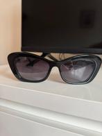 Chanel cat eye zonnebril, Overige merken, Zonnebril, Zwart, Ophalen of Verzenden