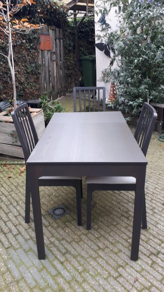 Set van tafel en drie stoelen, Huis en Inrichting, Tafels | Eettafels, Zo goed als nieuw, 50 tot 100 cm, Rechthoekig, Ophalen of Verzenden