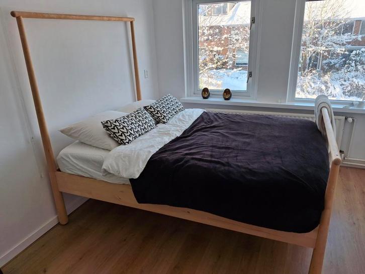Bed Ikea Gjöra, Huis en Inrichting, Slaapkamer | Bedden, Gebruikt, Twijfelaar, 140 cm, Hout, Bruin, Ophalen