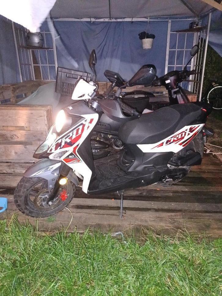 Sym crox, Fietsen en Brommers, Scooters | SYM, Zo goed als nieuw, Overige modellen, Benzine, Ophalen