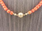 Bloedkoralen collier gouden slot                         D45, Ophalen of Verzenden, Overige materialen, Ketting