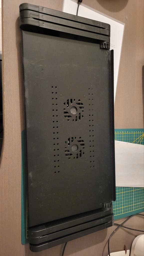 Verstelbaar Laptop Tafeltje met Ventilator, Computers en Software, Laptoptafels, Gebruikt, In hoogte verstelbaar, Ophalen of Verzenden