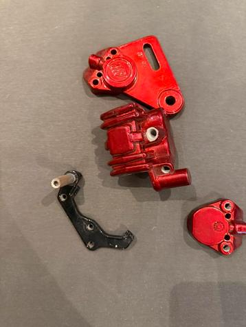 Derbi senda/ aprilia sx 50 remklauwen beschikbaar voor biedingen