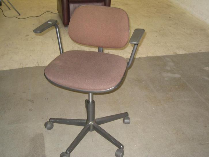 Vintage Ahrend "de Cirkel" bureaustoel met bruine stof, Huis en Inrichting, Bureaus, Gebruikt