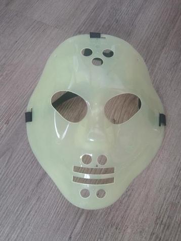 Halloween maskers beschikbaar voor biedingen