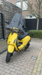 Origineel Vespa Windscherm Hoog Smoked - Goede Staat, Ophalen of Verzenden, Zo goed als nieuw