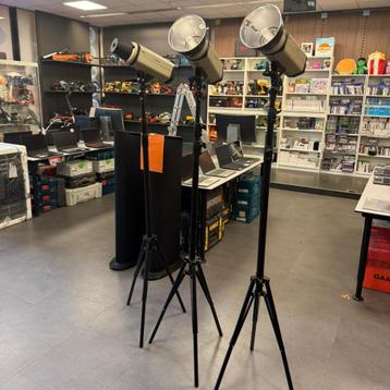 Qihe Lampset L400A 3X | In koffer | Compleet beschikbaar voor biedingen