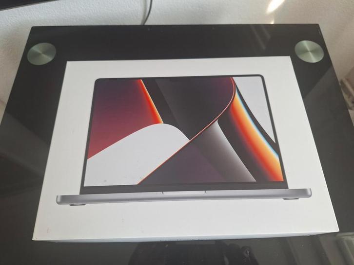 macbook pro 14 inch m1 spg  heel mooi met doos werkt subliem, Computers en Software, Apple Macbooks, Zo goed als nieuw, MacBook Pro