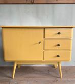 Vintage meubel dressoir geel, Gebruikt, Ophalen of Verzenden