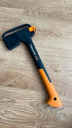 Fiskars x10 bijl nieuw, Ophalen of Verzenden, Nieuw, Bijl
