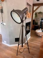 Industriele theater lamp vintage lamp op statief, Huis en Inrichting, Lampen | Vloerlampen, Ophalen of Verzenden, Zo goed als nieuw