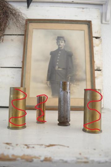 Obus DEFA type 550: obus van oefengranaat luchtmacht beschikbaar voor biedingen