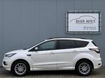 Ford Kuga 1.5 EcoBoost ST Line Panorama/Apple Carplay/Climat, Auto's, Ford, Euro 6, 4 cilinders, Leder en Stof, Wit