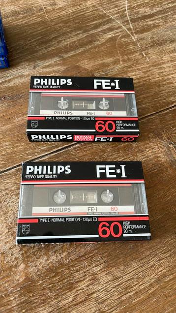 2 Philips cassette bandjes nieuw en geseald FE*I 60 beschikbaar voor biedingen