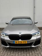 BMW 5-Serie 530e 292pk Aut 2021 Grijs, Auto's, BMW, 1998 cc, Achterwielaandrijving, Zwart, 4 cilinders