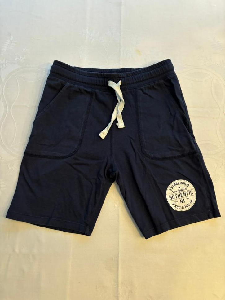 H&M korte broek donker blauw stretch maat 122 als nieuw!, Kinderen en Baby's, Kinderkleding | Maat 122, Zo goed als nieuw, Jongen of Meisje
