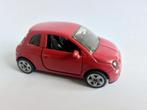 FIAT 500 rood met te openen deuren SIKU nieuw 3 inch, Hobby en Vrije tijd, Ophalen of Verzenden, Nieuw, Auto